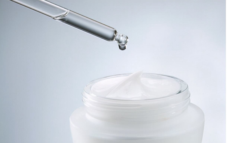 英國到廣州化妝品原料進(jìn)口報關(guān)公司代理案例