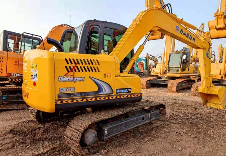 上海進(jìn)口二手挖掘機(jī)報(bào)關(guān)公司