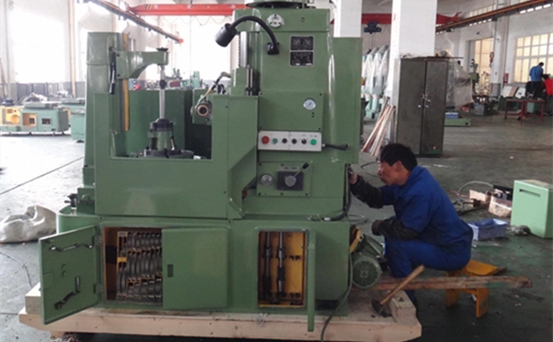 進(jìn)口二手滾齒機(jī)清關(guān)的過(guò)程是怎樣的? 進(jìn)口二手滾齒機(jī)清關(guān)